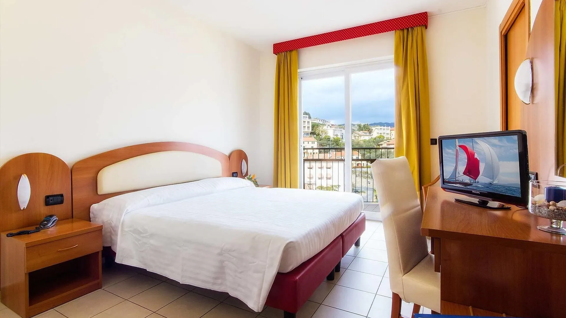 Piccolo Hotel Diano Marina