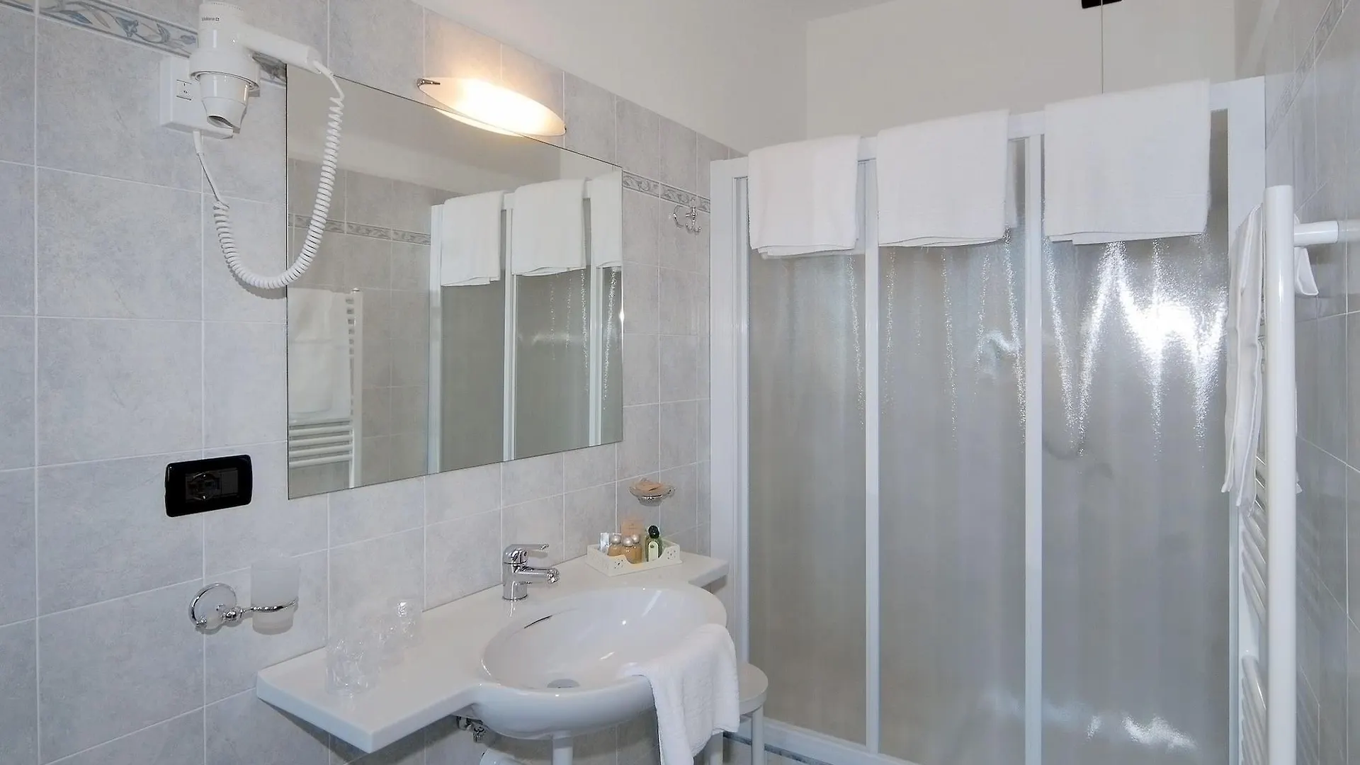 Piccolo Hotel Diano Marina