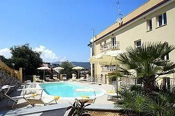 Piccolo Hotel Diano Marina