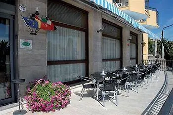 Piccolo Hotel Diano Marina