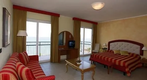 Piccolo Hotel Diano Marina
