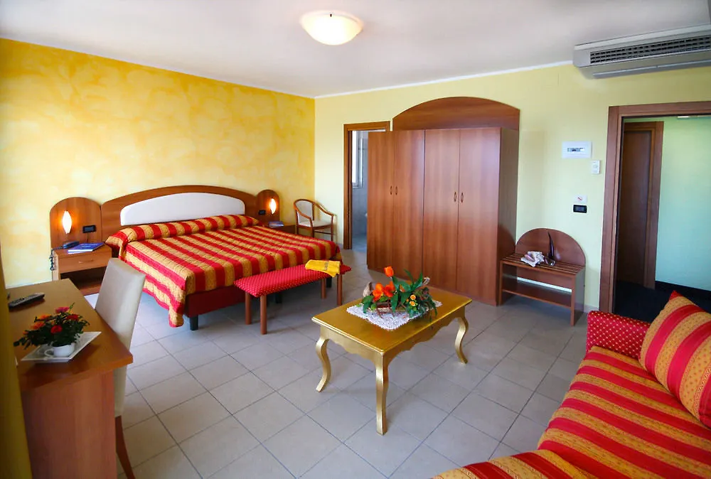 ***  Piccolo Hotel Diano Marina Italy