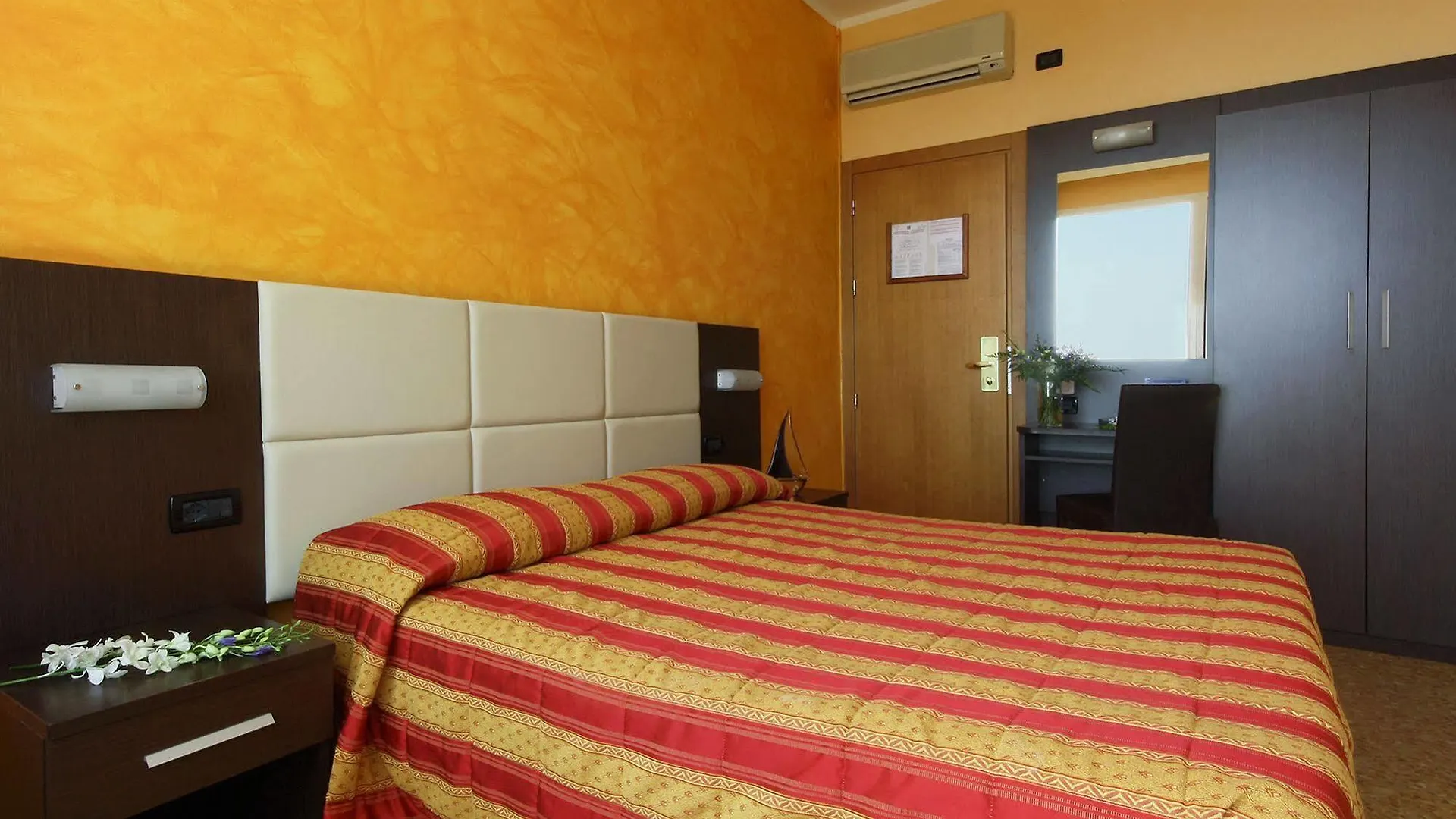 ***  Piccolo Hotel Diano Marina Italy